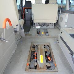 キャラバン3000　車椅子移動車2人の画像