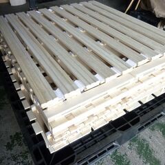 　第1003回　　スノコ　すのこ　取り放題　未使用　ベッド　ＤＩＹ素材　木材　エラー品　リフォームの画像