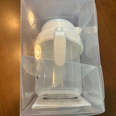 新品未開封品　定価2750円　ファミリア　ストローマグ　赤ちゃん　ベビー用品　の画像