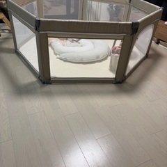 ベビーサークルの画像