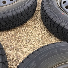 145/80R13 鉄ホイール付スタッドレスタイヤ 4本セットの画像