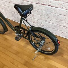 【大人用】整備済中古自転車 ブリヂストン 20型ベガス カーキ色 <自転車のオオムラ 静岡店>の画像