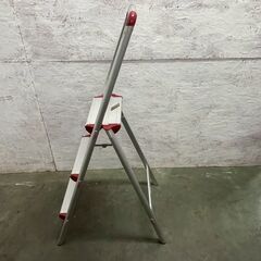 【ジモティ限定特価】 FELICE フェリス SRC-8 上わく付き踏み台 住宅用 脚立 A0531Gの画像