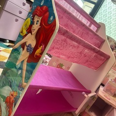 マザーガーデンドレッサー&アリエル本棚の画像