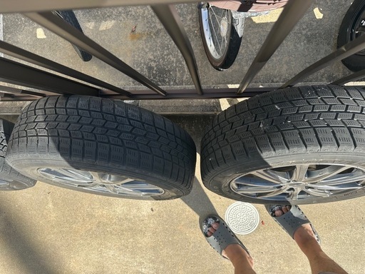 バリ溝　マナレイスポーツ 16インチスタッドレス　205/60R16