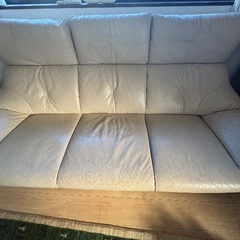カリモク家具　ソファの画像