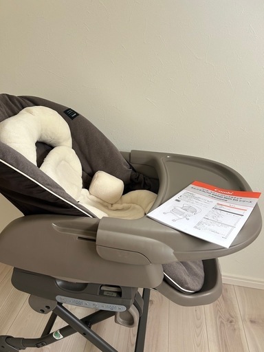 電動ハイローチェア  ねむりらネムリラ  おはなしちゅお話中