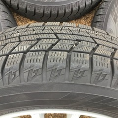 165/65R14 アルミホイール付スタッドレスタイヤ4本セットの画像