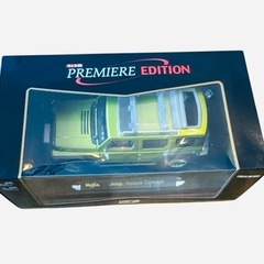 Jeep Rescue Concept 1/18スケール　おもちゃの画像