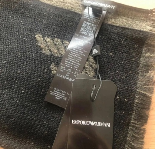 エンポリオアルマーニ EMPORIO ARMANI