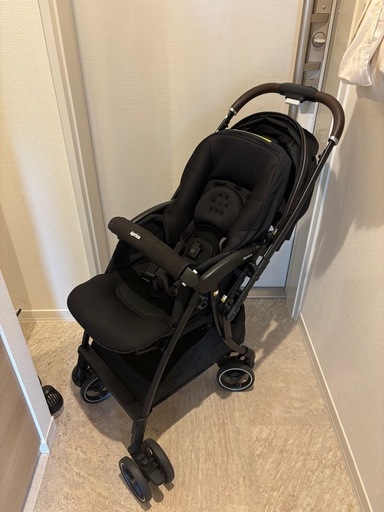 アップリカ　ラクーナクッションフリー　ベビーカー