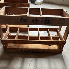 木箱　お酒などの画像