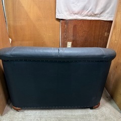 2人掛け 革製 ソファ アメリカン クラシック アンティーク調の画像