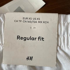 h&m ズボンの画像