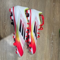 サッカーシューズ（29.0cm）　アディダスの画像