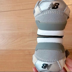 ニューバランス12.5の画像