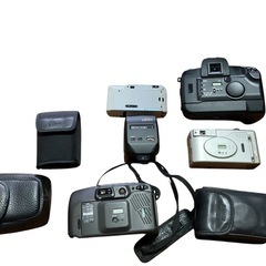フィルムカメラ・デジカメ まとめ売り PENTAX / Canon / FUJIFILM / KONICAの画像