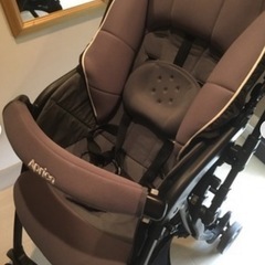 【無料❣️】アップリカ　Ａ型ベビーカーの画像