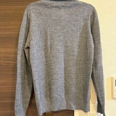 ②ユナイテッドアローズ グレーニットの画像