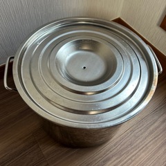 10Lの大きな鍋の画像