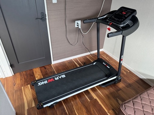 大幅値下げ‼️スポーツの秋にはコレ❣️　電動ルーム ランナー