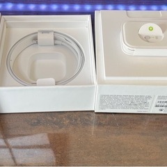 Air pods pro 2 箱(完品) おまけ付きの画像