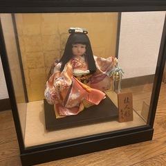 日本人形（桂人形）の画像