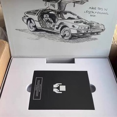 Daniel Arsham ERODED DELOREAN Figure (Edition of 500)の画像