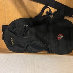 ウェストポーチ&リュックサック の画像