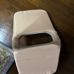 座椅子の画像