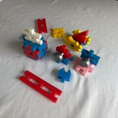 組み立て型おもちゃの画像