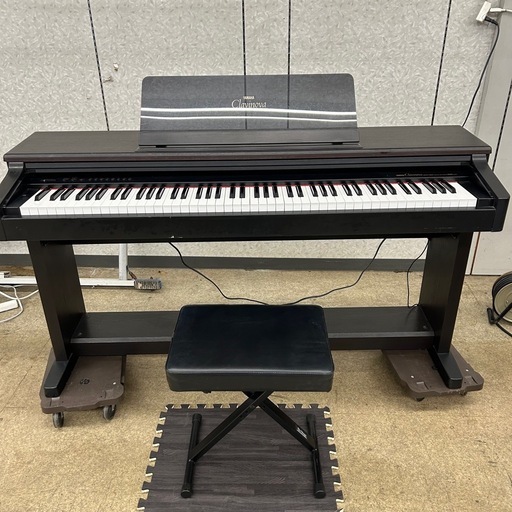 ヤマハの電子ピアノ「Clavinova（クラビノーバ）CLP-123」