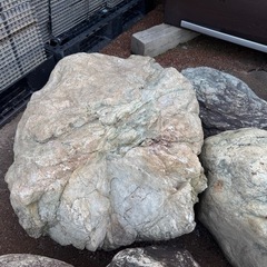 小滝川ヒスイ峡産 庭石 景石 自然石 まとめ売り の画像