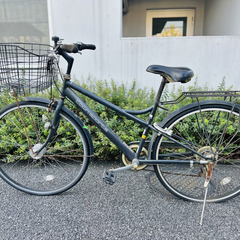 自転車 2台 (2台ともタイヤはパンクして、修理費2万円前後)の画像