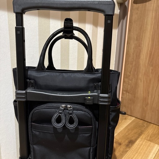 未使用品‼️スワニーのキルティングタイプの黒　定価5,000円のショルダーバッグのおまけ付き 