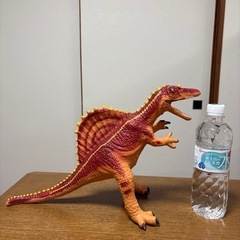 スピノサウルスの画像
