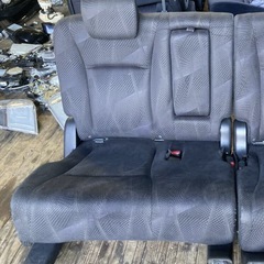 『psi』 ホンダ RK5 ステップワゴンスパーダ ミドルシート セカンドシート H22年式の画像