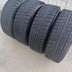 バリ溝 2024年製 195/65R15 スタッドレスタイヤ ホイール 4本SETプリウス ノア VOXY ステップワゴン アイシス セレナ シビック等
の画像