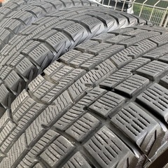 バリ溝 2024年製 195/65R15 スタッドレスタイヤ ホイール 4本SETプリウス ノア VOXY ステップワゴン アイシス セレナ シビック等
の画像