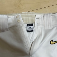 NIKE  野球　ズボンの画像