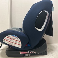 ISOFIXチャイルドシート新生児〜OKの画像