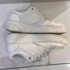 ZARA 厚底　スニーカー　サイズ36 23.5センチ　ホワイトの画像