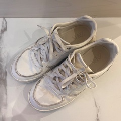 ZARA 厚底　スニーカー　サイズ36 23.5センチ　ホワイトの画像