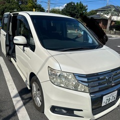 ステップワゴンの画像