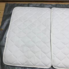 ニトリ 折りたたみ 三つ折りマットレス シングル 簡易ベッド 来客用 寝具　【糸島市内 送料無料】250930-4の画像