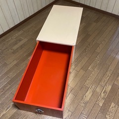 衣装ケース（スチール）の画像