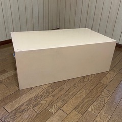 衣装ケース（スチール）の画像