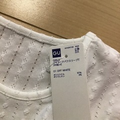 GU 半袖140センチ　女の子の画像