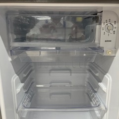 ジャングルジャングル岸和田和泉インター店】冷蔵庫 アクア AQR-8G 2020年製 75L 2ドア 1人暮らし用 AQUA  ミニサイズ 家電 和泉市 堺市 岸和田市 泉大津市 高石市 泉北郡熊取町の画像