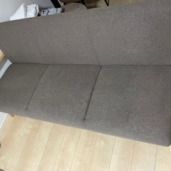 グレージュ　3人がけソファの画像
